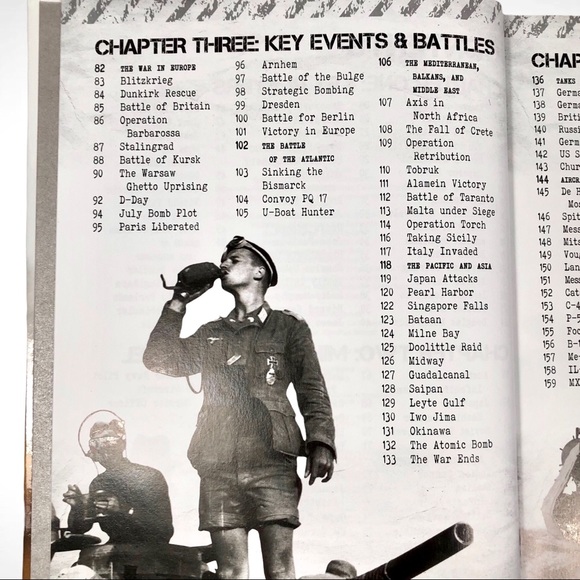 World War II: Visual Encyclopedia by DK Books - Picture 4 of 6